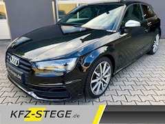 Audi S3 2.0 TFSI quattro/ 3tür./Schaltgetriebe/LED