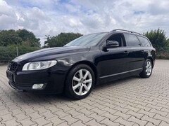 Bild des Angebotes Volvo V70 Kombi Linje Svart 2,0 D3 Leder
