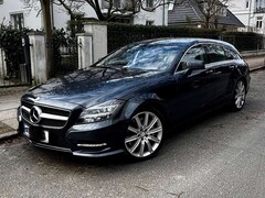 Mercedes-Benz CLS 500 CLS Shooting Brake 500 4Matic 7G-TRONICEdition 1