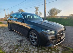 Bild des Angebotes Mercedes-Benz E 300 de AMG LINE COMAND AMBIENTE CAM MULTIBEAM