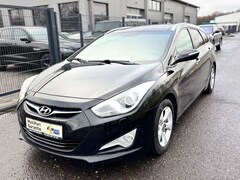 Bild des Angebotes Hyundai i40 1.7 CRDi  Automatik/Navi+Camera/Panorama/AHK