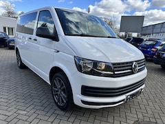 Bild des Angebotes VW T6 Kombi 110kw/ 9 Sitzer / Anhängerkupplung /Tüv 8/26