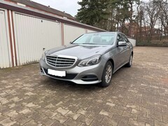 Bild des Angebotes Mercedes-Benz E 250 *Standheizung Massagesitze Comand