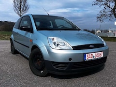 Bild des Angebotes Ford Fiesta 1.3 51 kW Ambiente Wenig KM