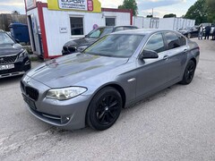 Bild des Angebotes BMW 523 i Lim.*Automatik*Bi-Xenon*PDC*Ölverlust