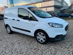 Bild des Angebotes Ford Transit Courier 1.Hand * 23.317 km * Scheckheft