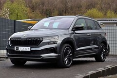 Bild des Angebotes Skoda Karoq Sportline 4x4 2.0TSI DSG*LED*RFK*SHZ*