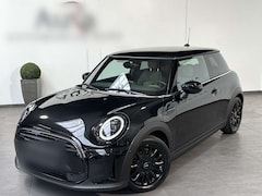 Bild des Angebotes MINI Cooper Classic Trim Black Ext. NAV+LED+KAM+CARPLAY