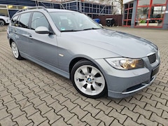 Bild des Angebotes BMW 325 3er Touring 325i Touring Aut.2-H,Klima,TÜV 2/28
