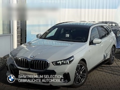Bild des Angebotes BMW 540 d xDrive M Sport AHK PANO StHg B&W Autobahnas