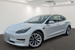 Bild des Angebotes Tesla Model 3 FACELIFT AHK+19 SPORT 2xEINPARKHILFE+PANO+360GRAD!