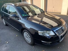 Bild des Angebotes VW Passat Variant 1.6 Tdi BlueMotion Highline Bi•Xenon