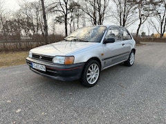 Bild des Angebotes Toyota Starlet 1.3 mit 2 Jahre TÜV