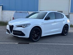 Bild des Angebotes Alfa Romeo Stelvio Veloce Q4/Leder/Kamera/Navi/SHZ/PDC
