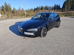 Bild des Angebotes Alfa Romeo 147 147 1.6 Twin Spark Limited TI !!!TÜV NEU!!!