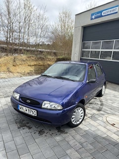 Ford Fiesta Style Family