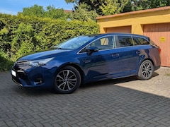 Toyota Avensis Team D | 7 J. Garantie | 8-fach | Scheckheft gepflegt