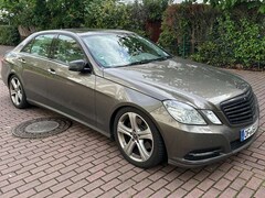 Bild des Angebotes Mercedes-Benz E 300 E 300 CDI DPF BlueEFFICIENCY 7G-TRONIC