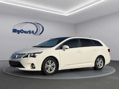 Bild des Angebotes Toyota Avensis 1.8 Kombi Life IAHK I SZH I Navi I Temp