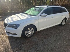 Bild des Angebotes Skoda Superb Superb Combi 2.0 TDI Ambition