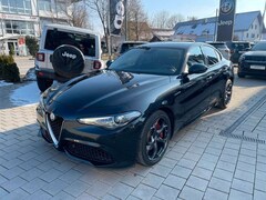 Bild des Angebotes Alfa Romeo Giulia Veloce 2.0 Turbo 16V AT8 Q4  19' Zoll