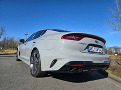 Bild des Angebotes Kia Stinger Stinger+3.3+T-GDI+AWD+OPF+GT