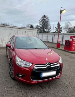 Bild des Angebotes Citroen DS4 e-HDi 110 EGS6 SoChic