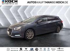Bild des Angebotes Hyundai i40 Kombi blue 1.6 Trend SHZ NAVI KAMERA AHK CAR