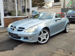Bild des Angebotes Mercedes-Benz SLK 350 7G* 8 AMG Felgen 18 Zoll* Xen* Navi*Leder*Klimaaut