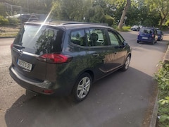 Bild des Angebotes Opel Zafira Tourer 1.8 Edition