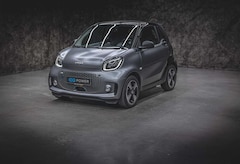 Bild des Angebotes smart forTwo EQ cabrio passion EXCL.: MATT+BLACK=COOL!