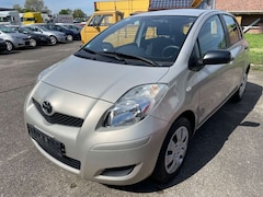 Bild des Angebotes Toyota Yaris Cool/KLIMA/1.HAND/S-HEFT/TOP Zustand
