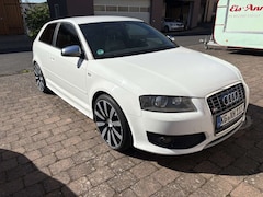 Bild des Angebotes Audi S3 2.0 TFSI quattro 310PS ABT Chip