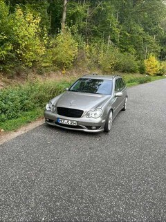 Bild des Angebotes Mercedes-Benz C 32 AMG C 32 T AMG