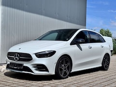 Bild des Angebotes Mercedes-Benz B 250 4MATIC DCT AMG Line Panorama Standheizung