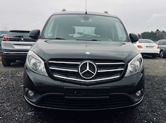 Bild des Angebotes Mercedes-Benz Citan 112 Tourer lang 1. HAND TÜV-EURO6-KLIMA-