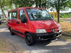 Peugeot Boxer Luxus TD Tüv Neu / 9. Sitze