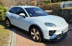 Bild des Angebotes Porsche Macan Macan 4