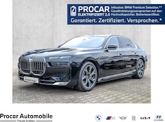 Bild des Angebotes BMW 750 e xDrive Pano DAP PAP Massage Iconic Glow  Executi