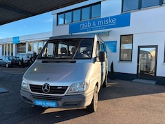 Bild des Angebotes Mercedes-Benz Sprinter Kombi 211 CDI