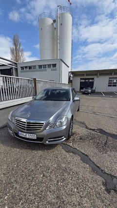 Bild des Angebotes Mercedes-Benz E 200 E 200 CGI BlueEfficiency (212.048)