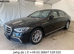 Bild des Angebotes Mercedes-Benz S 350 4M Lang DigitalLED ChauffeurP HeadUp Pano