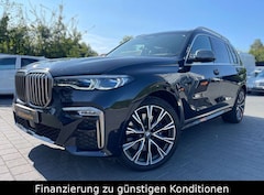 Bild des Angebotes BMW X7 M50 d *DIAMOND*PANO*GESTIK*7-SITZER*