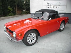 Bild des Angebotes Triumph TR6 "PI" Originalversion + HARDTOP
