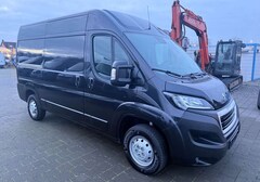 Bild des Angebotes Peugeot Boxer Premium L2H2 BlueHDi 165 Assistent Navi AH