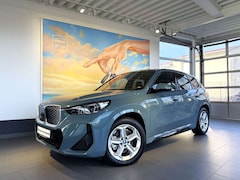 Bild des Angebotes BMW iX1 xDrive30 M SPORT ACC+AHK+HUD+KAM+SPUR+KOMF+