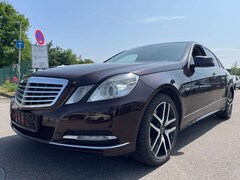 Bild des Angebotes Mercedes-Benz E 300 E -Klasse Lim. E 300 CDI BlueEfficiency