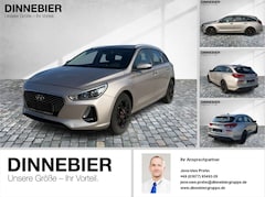 Bild des Angebotes Hyundai i30 Style KlimaAUTO*PDC*SITZHEIZ*BLUETOOTH*