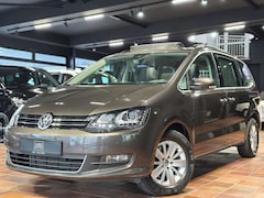 Bild des Angebotes VW Sharan 7SITZE PANO ACC STANDHEIZ SPUR DYNAUDIO XENON AHK