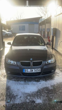 Bild des Angebotes BMW 318 318i